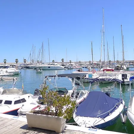 Mini Port Aiguadolc シッチェス